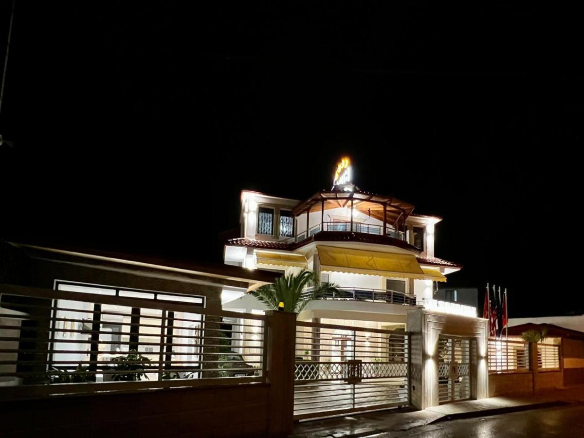 Hotel Mimani Berat Exterior foto
