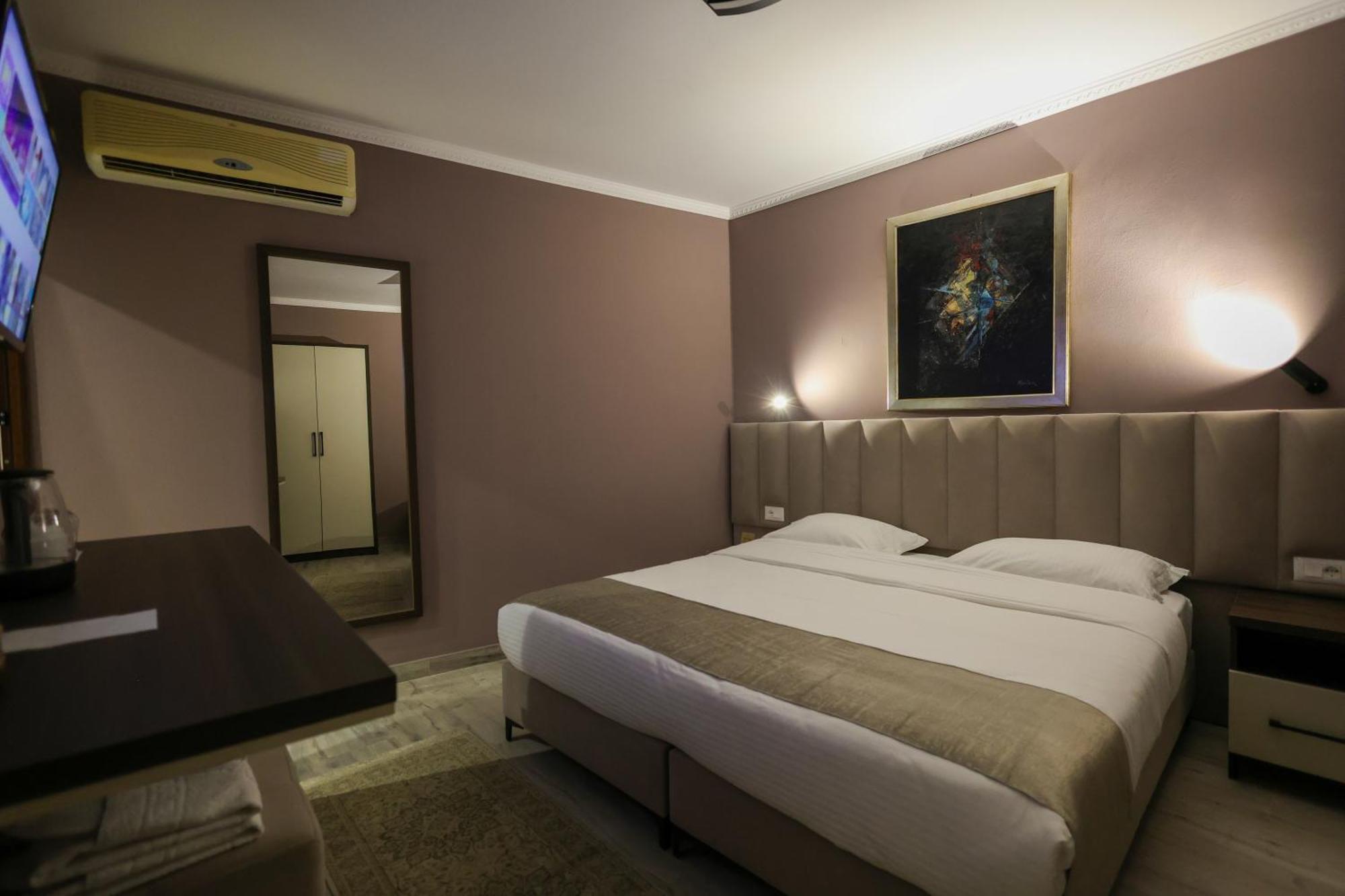 Hotel Mimani Berat Zimmer foto